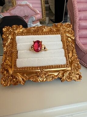 Gold Ring with Deep Pink Oval Stone
